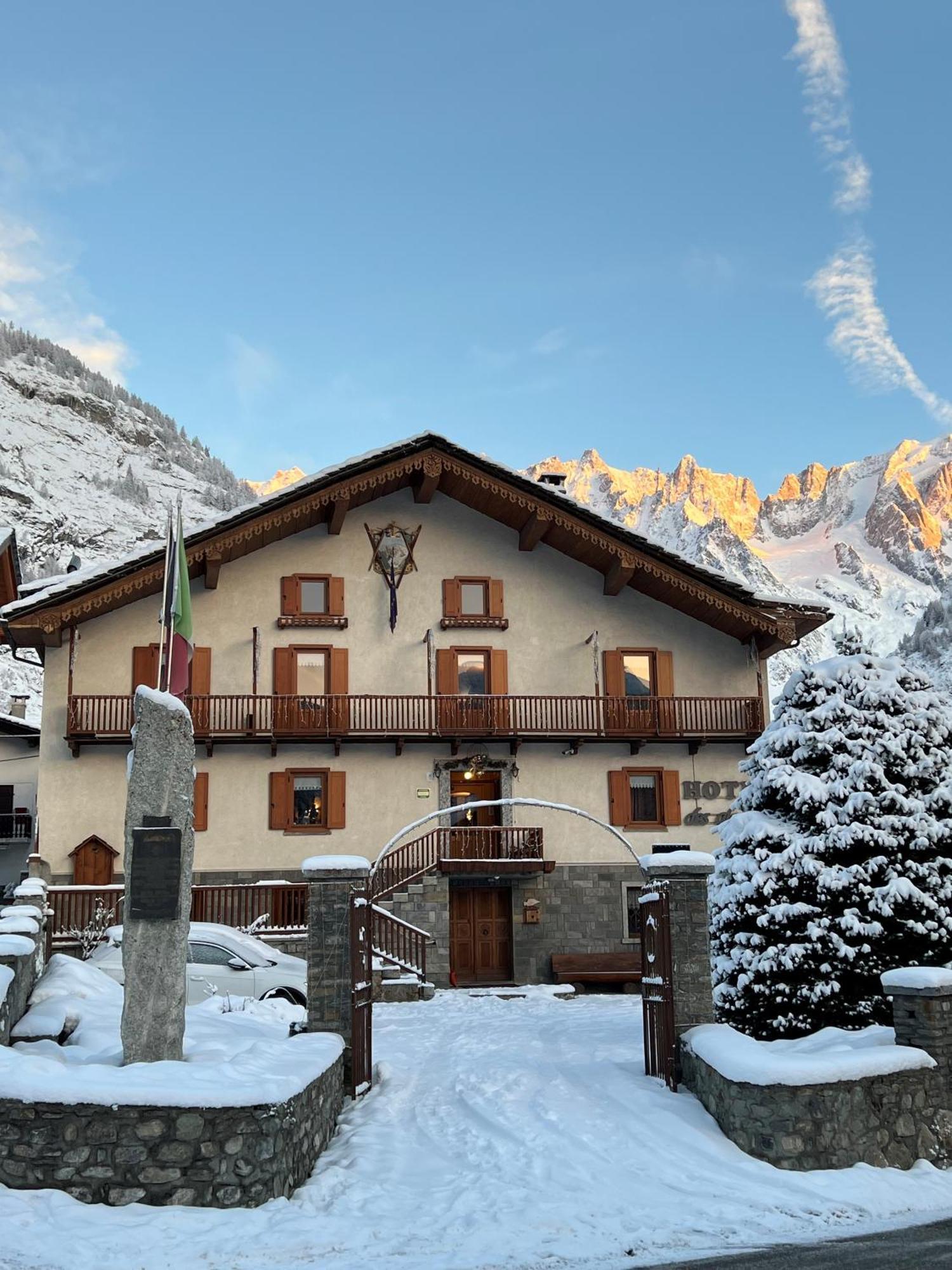 Hotel Des Glaciers Courmayeur Exterior foto