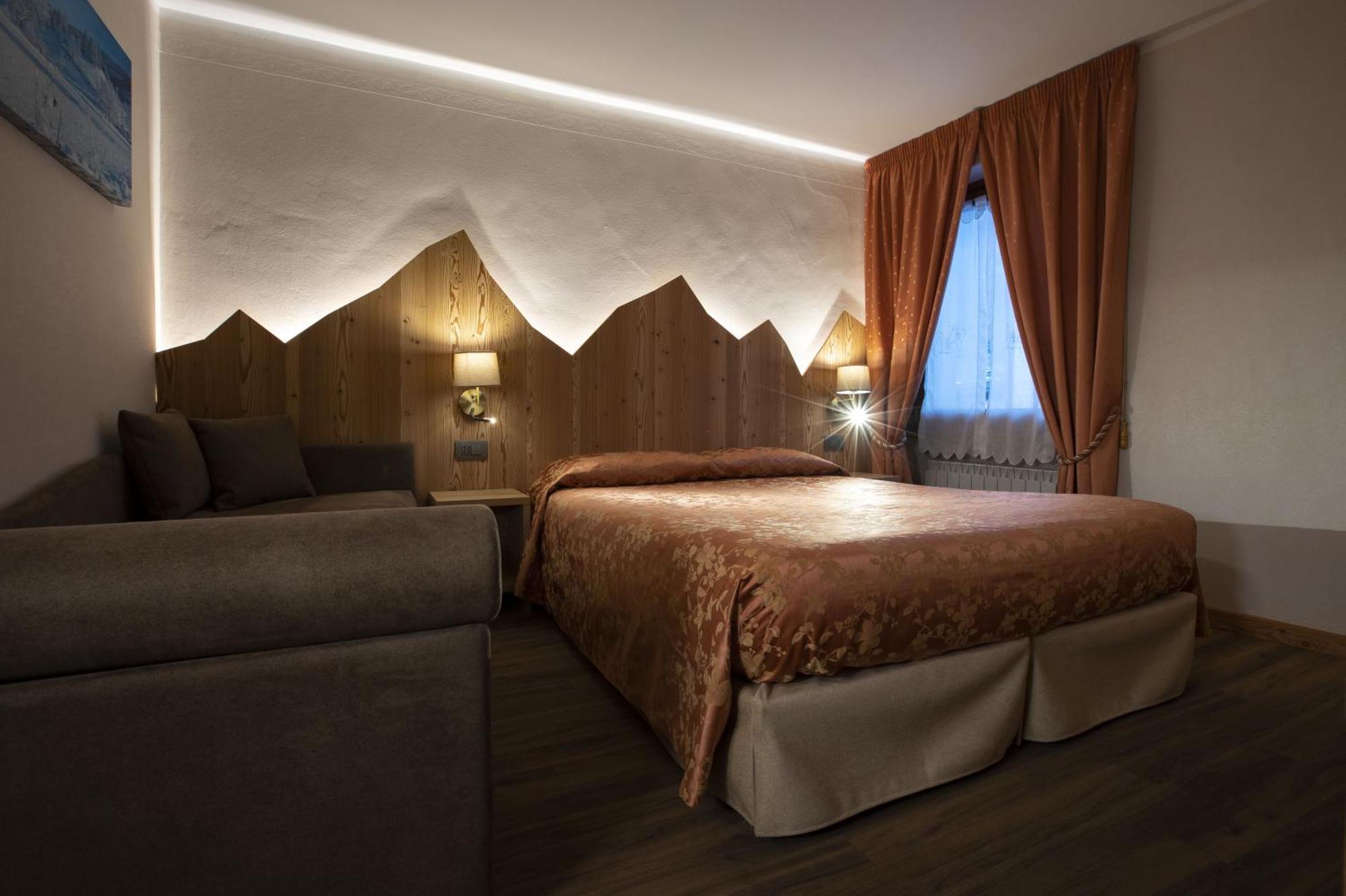 Hotel Des Glaciers Courmayeur Exterior foto