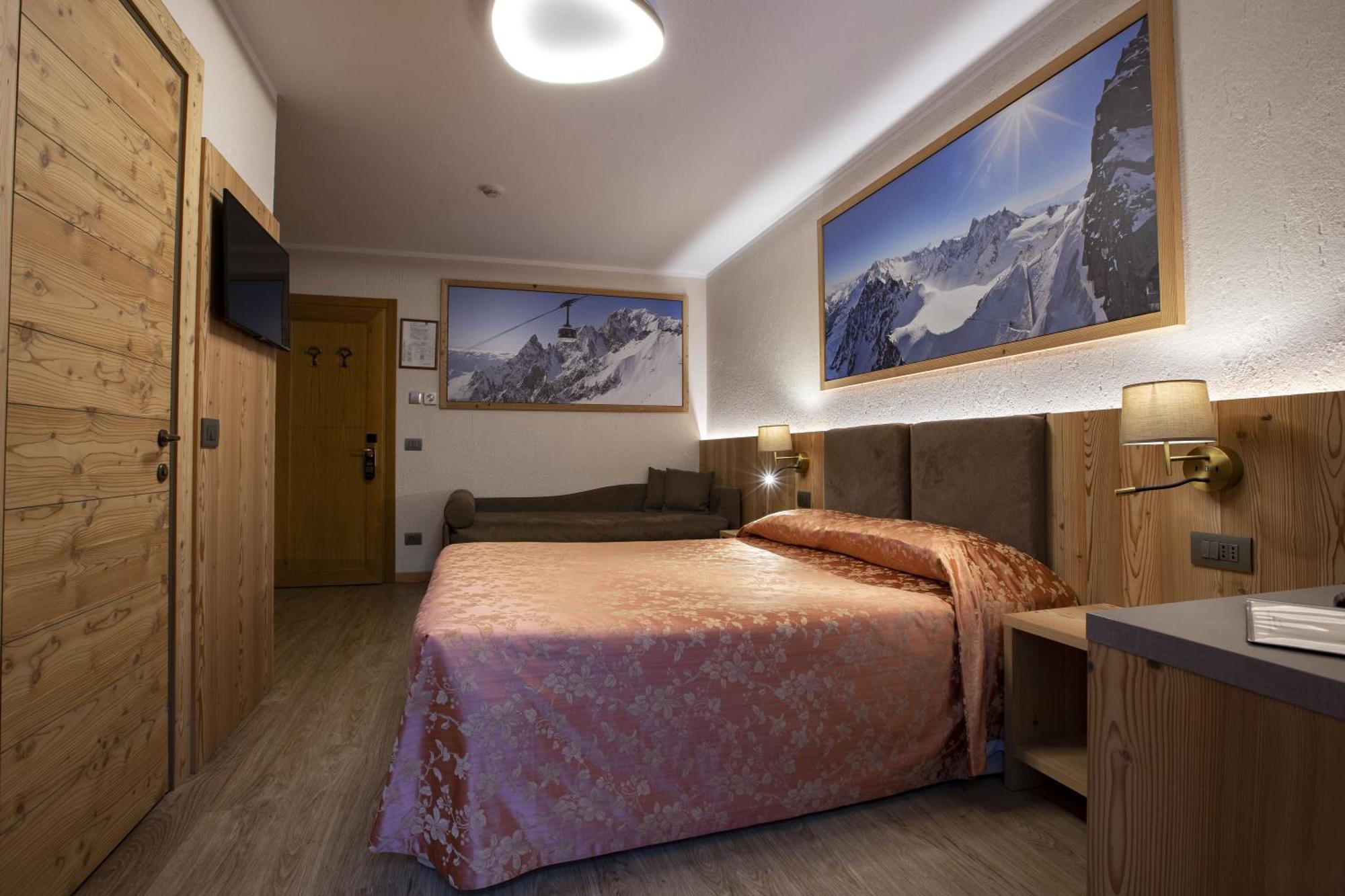 Hotel Des Glaciers Courmayeur Exterior foto