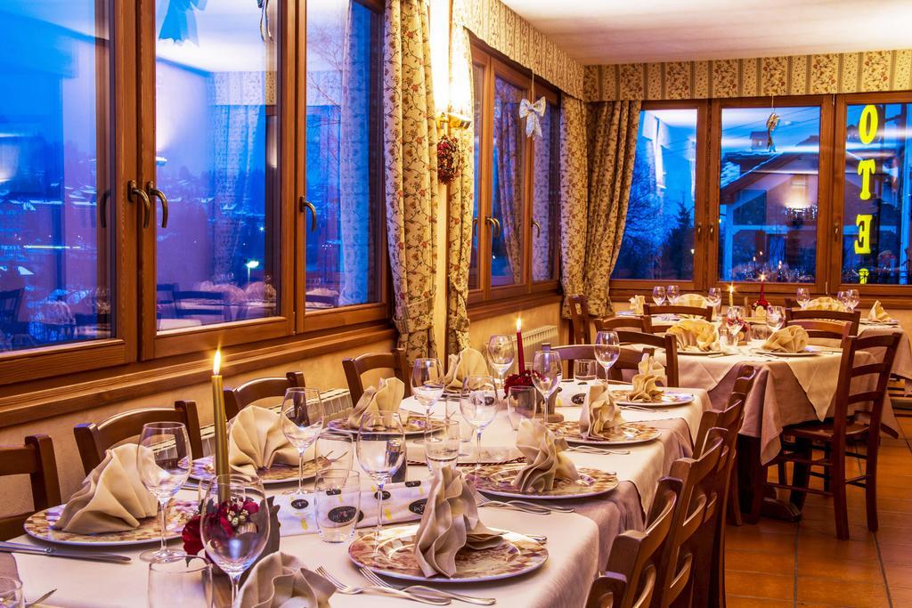 Hotel Des Glaciers Courmayeur Exterior foto